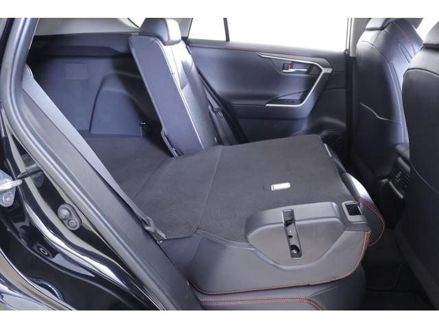 ＲＡＶ４ アドベンチャー　４ＷＤ　衝突被害軽減ブレーキ　デジタルミラー　１０．５インチＤＡナビ　地デジＴＶ　バックカメラ　ＢＳＭ　レーダークルーズ　車線逸脱警報　クリアランスソナー　ドラレコ　ＥＴＣ　シートヒーター＆クール　パワーシート　ステアリングヒーター　ワンオーナー（43枚目）
