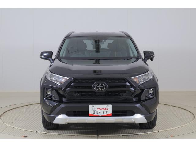 ＲＡＶ４ アドベンチャー　４ＷＤ　衝突被害軽減ブレーキ　デジタルミラー　１０．５インチＤＡナビ　地デジＴＶ　バックカメラ　ＢＳＭ　レーダークルーズ　車線逸脱警報　クリアランスソナー　ドラレコ　ＥＴＣ　シートヒーター＆クール　パワーシート　ステアリングヒーター　ワンオーナー（45枚目）