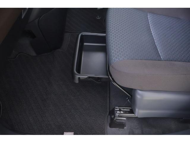 ルーミー G 衝突被害軽減ブレーキ 純正9インチナビ 地デジTV バックカメラ オートハイビーム 車線逸脱警報 スマートキー ETC2.0 コーナーセンサー 両側電動スライドドア 先行車発進告知機能 Bluetooth接続 LEDライト 横滑り防止装置 ワンオーナー(32枚目)