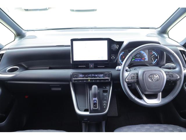 ヴォクシー ハイブリッドS-Z 衝突被害軽減ブレーキ 10.5型DAナビ 地デジTV 全周囲カメラ ETC2.0 オートハイビーム BSM レーダークルーズ 車線逸脱警報 クリアランスソナー 両側電動ドア シートヒーター ドラレコ AC100V-1500W ワンオーナー(12枚目)