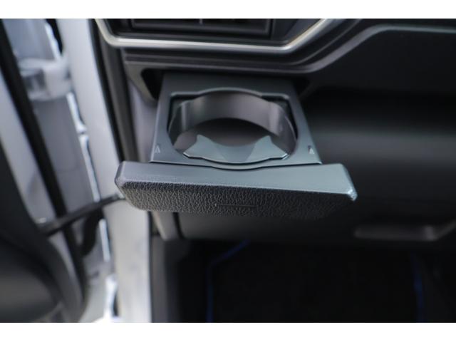 ライズ Ｚ　衝突被害軽減ブレーキ　レーダークルーズ　純正ＳＤナビ　地デジＴＶ　全周囲カメラ　ＢＳＭ　スマートキー　ＥＴＣ２．０　オートハイビーム　車線逸脱警報　クリアランスソナー　ドラレコ　シートヒーター　ＬＥＤヘッドライト　純正アルミ　横滑り防止装置　ワンオーナー（40枚目）