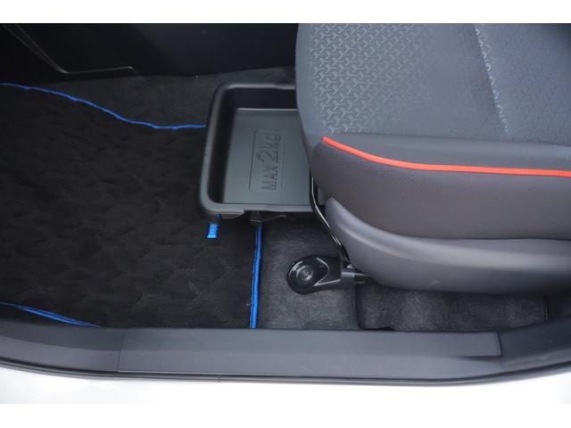 ライズ Ｚ　衝突被害軽減ブレーキ　レーダークルーズ　純正ＳＤナビ　地デジＴＶ　全周囲カメラ　ＢＳＭ　スマートキー　ＥＴＣ２．０　オートハイビーム　車線逸脱警報　クリアランスソナー　ドラレコ　シートヒーター　ＬＥＤヘッドライト　純正アルミ　横滑り防止装置　ワンオーナー（45枚目）