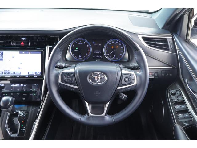 ハリアー プレミアム 衝突被害軽減ブレーキ 純正9型ナビ 地デジTV バックカメラ スマートキー ETC レーダークルーズ 車線逸脱警報 オートハイビーム クリアランスソナー ドラレコ パワーシート パワーバックドア Bluetooth接続 LEDライト 横滑り防止装置(13枚目)