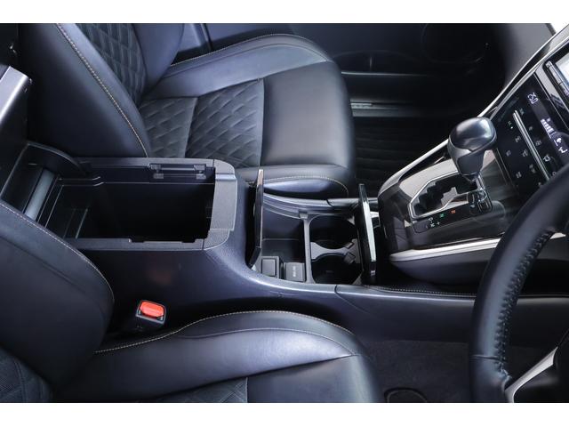 ハリアー プレミアム 衝突被害軽減ブレーキ 純正9型ナビ 地デジTV バックカメラ スマートキー ETC レーダークルーズ 車線逸脱警報 オートハイビーム クリアランスソナー ドラレコ パワーシート パワーバックドア Bluetooth接続 LEDライト 横滑り防止装置(32枚目)