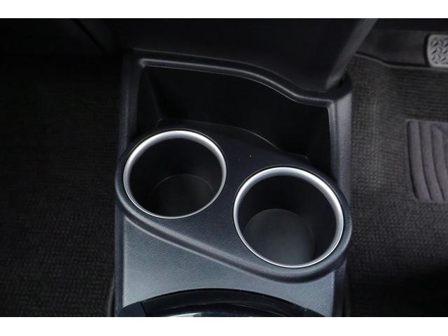 アクア クロスオーバー　衝突被害軽減ブレーキ　純正ＳＤナビ　地デジＴＶ　バックカメラ　スマートキー　ＥＴＣ　オートハイビーム　車線逸脱警報　シートヒーター　先行車発進告知機能　Ｂｌｕｅｔｏｏｔｈ接続　ＬＥＤヘッドライト　純正アルミ　横滑り防止装置（22枚目）