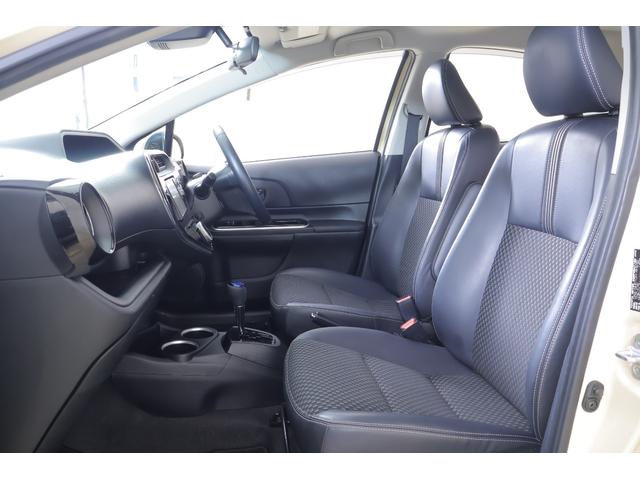 アクア クロスオーバー　衝突被害軽減ブレーキ　純正ＳＤナビ　地デジＴＶ　バックカメラ　スマートキー　ＥＴＣ　オートハイビーム　車線逸脱警報　シートヒーター　先行車発進告知機能　Ｂｌｕｅｔｏｏｔｈ接続　ＬＥＤヘッドライト　純正アルミ　横滑り防止装置（31枚目）