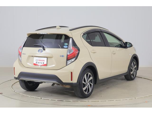 アクア クロスオーバー　衝突被害軽減ブレーキ　純正ＳＤナビ　地デジＴＶ　バックカメラ　スマートキー　ＥＴＣ　オートハイビーム　車線逸脱警報　シートヒーター　先行車発進告知機能　Ｂｌｕｅｔｏｏｔｈ接続　ＬＥＤヘッドライト　純正アルミ　横滑り防止装置（38枚目）