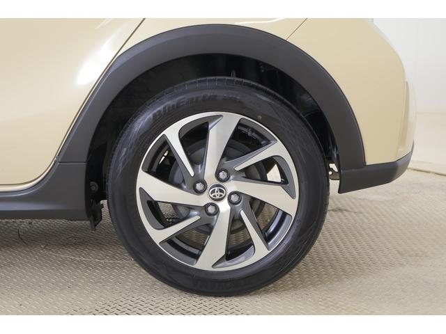 アクア クロスオーバー　衝突被害軽減ブレーキ　純正ＳＤナビ　地デジＴＶ　バックカメラ　スマートキー　ＥＴＣ　オートハイビーム　車線逸脱警報　シートヒーター　先行車発進告知機能　Ｂｌｕｅｔｏｏｔｈ接続　ＬＥＤヘッドライト　純正アルミ　横滑り防止装置（41枚目）