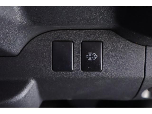 ハイエースバン スーパーＧＬ　ダークプライムＩＩ　衝突被害軽減ブレーキ　９インチナビ　地デジＴＶ　全周囲カメラ　スマートキー　ＥＴＣ　車線逸脱警報　オートハイビーム　電動格納ミラー　ＬＥＤヘッドライト　ＡＣ１００Ｖ電源　Ｂｌｕｅｔｏｏｔｈ接続　ドラレコ　横滑り防止装置（26枚目）