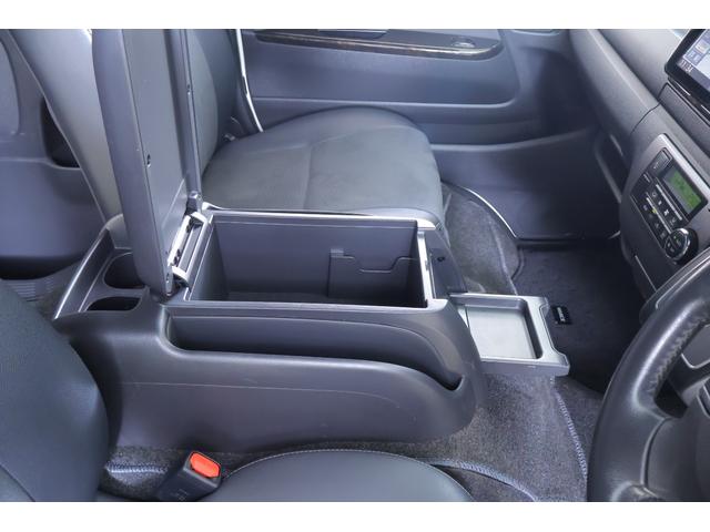 ハイエースバン スーパーＧＬ　ダークプライムＩＩ　衝突被害軽減ブレーキ　９インチナビ　地デジＴＶ　全周囲カメラ　スマートキー　ＥＴＣ　車線逸脱警報　オートハイビーム　電動格納ミラー　ＬＥＤヘッドライト　ＡＣ１００Ｖ電源　Ｂｌｕｅｔｏｏｔｈ接続　ドラレコ　横滑り防止装置（30枚目）