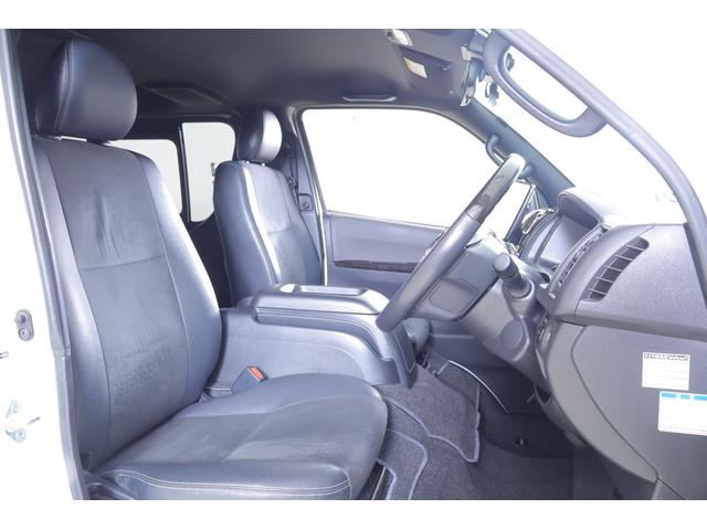 ハイエースバン スーパーＧＬ　ダークプライムＩＩ　衝突被害軽減ブレーキ　９インチナビ　地デジＴＶ　全周囲カメラ　スマートキー　ＥＴＣ　車線逸脱警報　オートハイビーム　電動格納ミラー　ＬＥＤヘッドライト　ＡＣ１００Ｖ電源　Ｂｌｕｅｔｏｏｔｈ接続　ドラレコ　横滑り防止装置（32枚目）