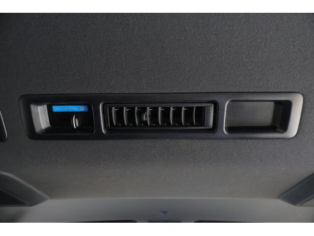 ハイエースバン スーパーＧＬ　ダークプライムＩＩ　衝突被害軽減ブレーキ　９インチナビ　地デジＴＶ　全周囲カメラ　スマートキー　ＥＴＣ　車線逸脱警報　オートハイビーム　電動格納ミラー　ＬＥＤヘッドライト　ＡＣ１００Ｖ電源　Ｂｌｕｅｔｏｏｔｈ接続　ドラレコ　横滑り防止装置（36枚目）