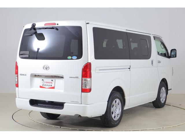 ハイエースバン スーパーＧＬ　ダークプライムＩＩ　衝突被害軽減ブレーキ　９インチナビ　地デジＴＶ　全周囲カメラ　スマートキー　ＥＴＣ　車線逸脱警報　オートハイビーム　電動格納ミラー　ＬＥＤヘッドライト　ＡＣ１００Ｖ電源　Ｂｌｕｅｔｏｏｔｈ接続　ドラレコ　横滑り防止装置（44枚目）