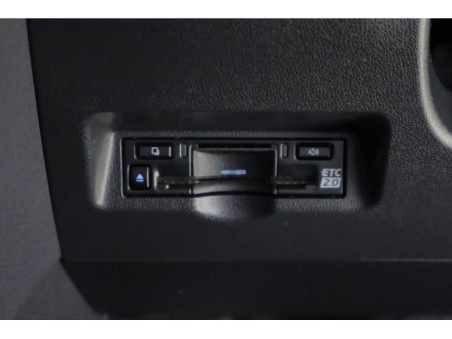 アルファード Ｚ　ムーンルーフ　衝突被害軽減ブレーキ　１４インチＤＡナビ　地デジＴＶ　全周囲カメラ　後席モニター　レーダークルーズ　車線逸脱警報　クリアランスソナー　ＥＴＣ２．０　シートヒーター＆クール　ＡＣ１００Ｖ電源　パワーバックドア　３眼ＬＥＤライト　ワンオーナー（31枚目）