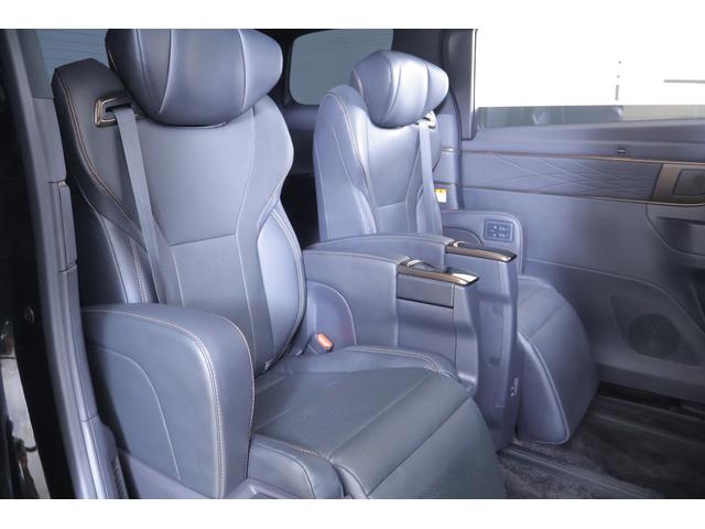 アルファード Ｚ　ムーンルーフ　衝突被害軽減ブレーキ　１４インチＤＡナビ　地デジＴＶ　全周囲カメラ　後席モニター　レーダークルーズ　車線逸脱警報　クリアランスソナー　ＥＴＣ２．０　シートヒーター＆クール　ＡＣ１００Ｖ電源　パワーバックドア　３眼ＬＥＤライト　ワンオーナー（44枚目）