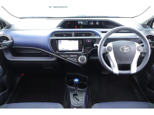 アクア Ｓ　純正ＳＤナビ　地デジＴＶ　バックカメラ　シートヒーター　スマートキー　ＥＴＣ　電動格納ミラー　Ｂｌｕｅｔｏｏｔｈ接続　横滑り防止装置　ワンオーナー　ＴＯＹＯＴＡ認定中古車（12枚目）