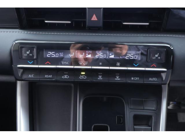 ノア ハイブリッドＳ－Ｚ　衝突被害軽減ブレーキ　１０．５型ＤＡナビ　地デジＴＶ　バックカメラ　後席モニター　ＥＴＣ２．０　レーダークルーズ　車線逸脱警報　クリアランスソナー　オートハイビーム　両側電動ドア　シートヒーター　ＡＣ１００Ｖ－１５００Ｗ　ワンオーナー（24枚目）