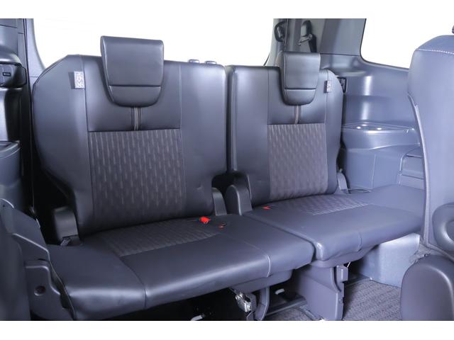 ノア ハイブリッドＳ－Ｚ　衝突被害軽減ブレーキ　１０．５型ＤＡナビ　地デジＴＶ　バックカメラ　後席モニター　ＥＴＣ２．０　レーダークルーズ　車線逸脱警報　クリアランスソナー　オートハイビーム　両側電動ドア　シートヒーター　ＡＣ１００Ｖ－１５００Ｗ　ワンオーナー（44枚目）