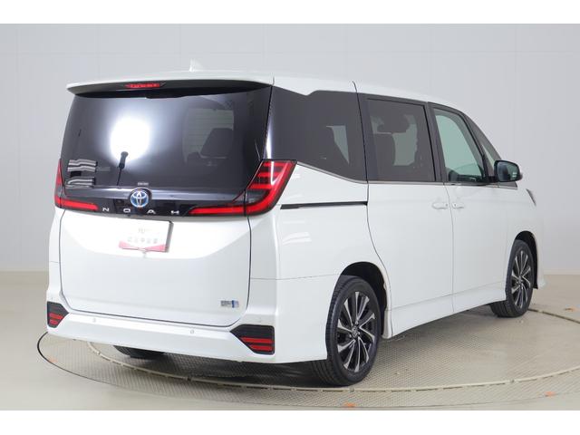 ノア ハイブリッドＳ－Ｚ　衝突被害軽減ブレーキ　１０．５型ＤＡナビ　地デジＴＶ　バックカメラ　後席モニター　ＥＴＣ２．０　レーダークルーズ　車線逸脱警報　クリアランスソナー　オートハイビーム　両側電動ドア　シートヒーター　ＡＣ１００Ｖ－１５００Ｗ　ワンオーナー（50枚目）