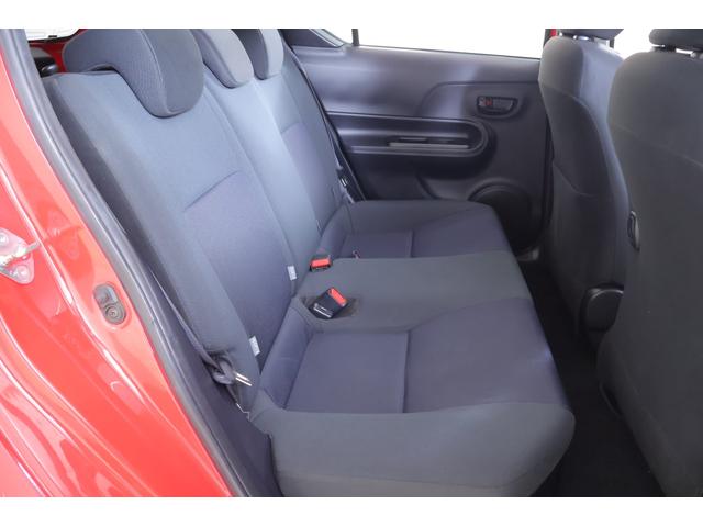 アクア Ｓ　純正ＳＤナビ　地デジＴＶ　バックカメラ　スマートキー　ＥＴＣ　電動格納ミラー　Ｂｌｕｅｔｏｏｔｈ接続　横滑り防止装置　ＴＯＹＯＴＡ認定中古車（29枚目）