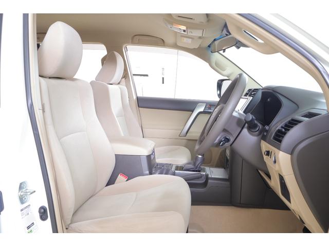 ランドクルーザープラド ＴＸ　４ＷＤ　衝突被害軽減ブレーキ　純正９型ナビ　地デジＴＶ　バックカメラ　スマートキー　ＥＴＣ　レーダークルーズ　車線逸脱警報　オートハイビーム　先行車発進告知機能　クリアランスソナー　ドライブレコーダー　ＬＥＤヘッドライト　横滑り防止装置　ワンオーナー（35枚目）