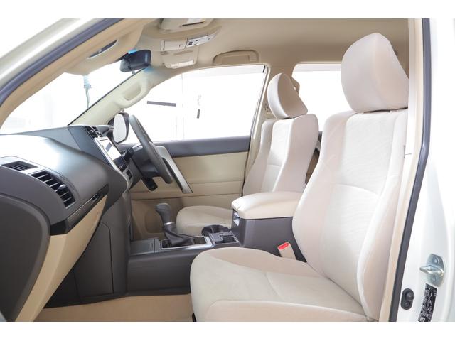 ランドクルーザープラド ＴＸ　４ＷＤ　衝突被害軽減ブレーキ　純正９型ナビ　地デジＴＶ　バックカメラ　スマートキー　ＥＴＣ　レーダークルーズ　車線逸脱警報　オートハイビーム　先行車発進告知機能　クリアランスソナー　ドライブレコーダー　ＬＥＤヘッドライト　横滑り防止装置　ワンオーナー（36枚目）