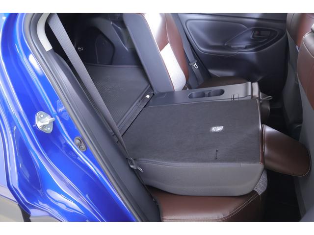 ヤリスクロス Ｚ　衝突被害軽減ブレーキ　レーダークルーズ　純正８インチＤＡ　地デジＴＶ　全周囲カメラ　オートハイビーム　車線逸脱警報　クリアランスソナー　スマートキー　ＥＴＣ　シートヒーター　ドラレコ　Ｂｌｕｅｔｏｏｔｈ接続　ＬＥＤヘッドライト　横滑り防止装置　ワンオーナー（41枚目）