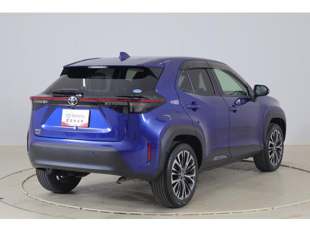 ヤリスクロス Ｚ　衝突被害軽減ブレーキ　レーダークルーズ　純正８インチＤＡ　地デジＴＶ　全周囲カメラ　オートハイビーム　車線逸脱警報　クリアランスソナー　スマートキー　ＥＴＣ　シートヒーター　ドラレコ　Ｂｌｕｅｔｏｏｔｈ接続　ＬＥＤヘッドライト　横滑り防止装置　ワンオーナー（47枚目）