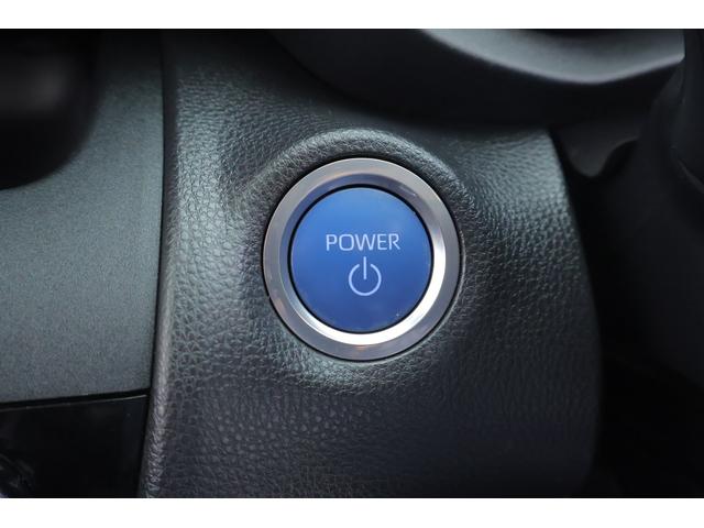 ヤリスクロス ハイブリッドＧ　衝突被害軽減ブレーキ　純正８インチＤＡナビ　全周囲カメラ　ＢＳＭ　スマートキー　ＥＴＣ２．０　レーダークルーズ　車線逸脱警報　オートハイビーム　クリアランスソナー　シートヒーター　ステアリングヒーター　ＬＥＤライト　横滑り防止装置　ワンオーナー（24枚目）