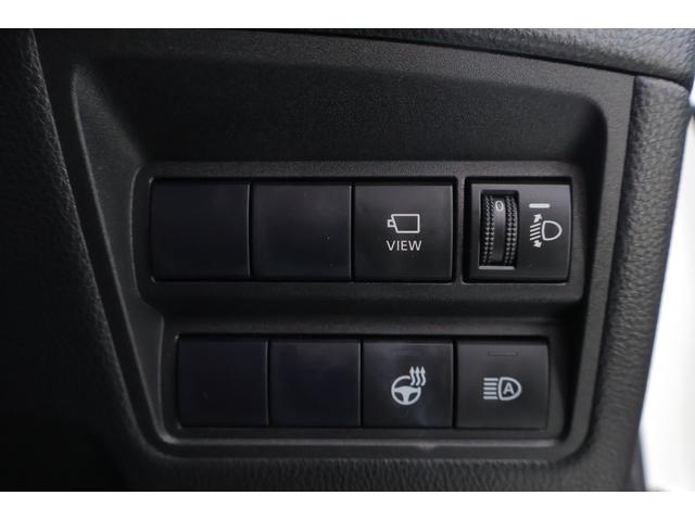 ヤリスクロス ハイブリッドＧ　衝突被害軽減ブレーキ　純正８インチＤＡナビ　全周囲カメラ　ＢＳＭ　スマートキー　ＥＴＣ２．０　レーダークルーズ　車線逸脱警報　オートハイビーム　クリアランスソナー　シートヒーター　ステアリングヒーター　ＬＥＤライト　横滑り防止装置　ワンオーナー（29枚目）