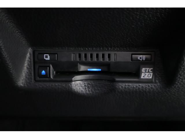 ヤリスクロス ハイブリッドＧ　衝突被害軽減ブレーキ　純正８インチＤＡナビ　全周囲カメラ　ＢＳＭ　スマートキー　ＥＴＣ２．０　レーダークルーズ　車線逸脱警報　オートハイビーム　クリアランスソナー　シートヒーター　ステアリングヒーター　ＬＥＤライト　横滑り防止装置　ワンオーナー（30枚目）