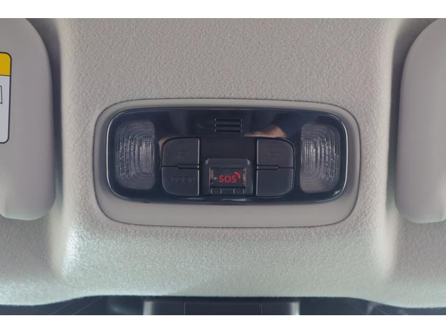 ヤリスクロス ハイブリッドＧ　衝突被害軽減ブレーキ　純正８インチＤＡナビ　全周囲カメラ　ＢＳＭ　スマートキー　ＥＴＣ２．０　レーダークルーズ　車線逸脱警報　オートハイビーム　クリアランスソナー　シートヒーター　ステアリングヒーター　ＬＥＤライト　横滑り防止装置　ワンオーナー（31枚目）