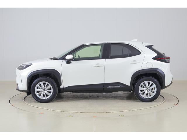 ヤリスクロス ハイブリッドＧ　衝突被害軽減ブレーキ　純正８インチＤＡナビ　全周囲カメラ　ＢＳＭ　スマートキー　ＥＴＣ２．０　レーダークルーズ　車線逸脱警報　オートハイビーム　クリアランスソナー　シートヒーター　ステアリングヒーター　ＬＥＤライト　横滑り防止装置　ワンオーナー（44枚目）