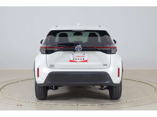 ヤリスクロス ハイブリッドＧ　衝突被害軽減ブレーキ　純正８インチＤＡナビ　全周囲カメラ　ＢＳＭ　スマートキー　ＥＴＣ２．０　レーダークルーズ　車線逸脱警報　オートハイビーム　クリアランスソナー　シートヒーター　ステアリングヒーター　ＬＥＤライト　横滑り防止装置　ワンオーナー（45枚目）