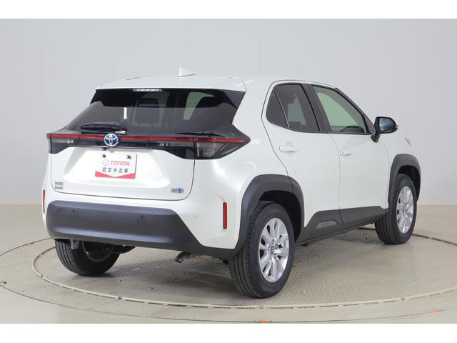 ヤリスクロス ハイブリッドＧ　衝突被害軽減ブレーキ　純正８インチＤＡナビ　全周囲カメラ　ＢＳＭ　スマートキー　ＥＴＣ２．０　レーダークルーズ　車線逸脱警報　オートハイビーム　クリアランスソナー　シートヒーター　ステアリングヒーター　ＬＥＤライト　横滑り防止装置　ワンオーナー（46枚目）