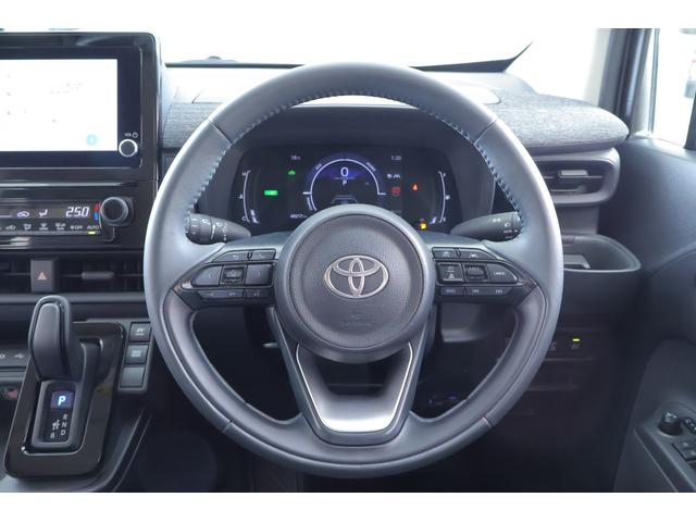 シエンタ ハイブリッドZ 衝突被害軽減ブレーキ レーダークルーズ 純正8インチDA 地デジTV バックカメラ BSM ドラレコ ETC オートハイビーム 車線逸脱警報 クリアランスソナー 両側電動ドア シートヒーター ステアリングヒーター LEDライト ワンオーナー(13枚目)