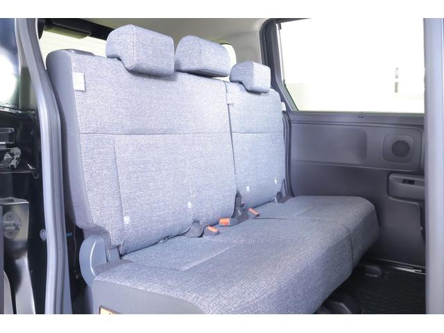 シエンタ ハイブリッドZ 衝突被害軽減ブレーキ レーダークルーズ 純正8インチDA 地デジTV バックカメラ BSM ドラレコ ETC オートハイビーム 車線逸脱警報 クリアランスソナー 両側電動ドア シートヒーター ステアリングヒーター LEDライト ワンオーナー(41枚目)