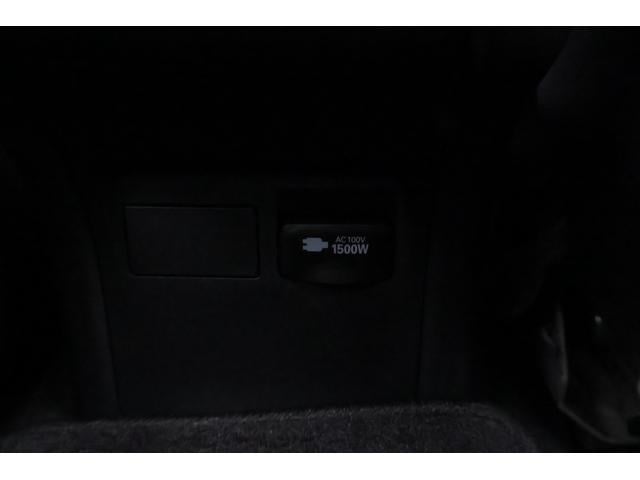 プリウス Ｇ　衝突被害軽減ブレーキ　レーダークルーズ　純正８インチＤＡ　地デジＴＶ　バックカメラ　ＥＴＣ２．０　オートハイビーム　車線逸脱警報　ＢＳＭ　クリアランスソナー　ＡＣ１００Ｖー１５００Ｗ　シートヒーター　ＬＥＤヘッドライト　ドラレコ　横滑り防止装置　ワンオーナー（42枚目）