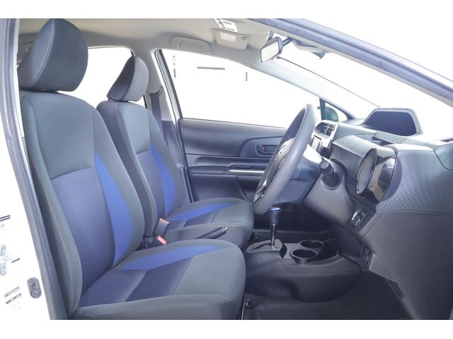 アクア Ｓ　衝突被害軽減ブレーキ　純正ＳＤナビＴＶ　バックカメラ　スマートキー　ＥＴＣ　オートハイビーム　車線逸脱警報　クリアランスソナー　先行車発進お知らせ機能　Ｂｌｕｅｔｏｏｔｈ接続　ドライブレコーダー　ＬＥＤヘッドライト　横滑り防止装置　ワンオーナー（31枚目）