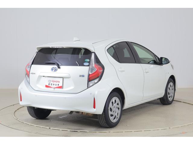 アクア Ｓ　衝突被害軽減ブレーキ　純正ＳＤナビＴＶ　バックカメラ　スマートキー　ＥＴＣ　オートハイビーム　車線逸脱警報　クリアランスソナー　先行車発進お知らせ機能　Ｂｌｕｅｔｏｏｔｈ接続　ドライブレコーダー　ＬＥＤヘッドライト　横滑り防止装置　ワンオーナー（39枚目）