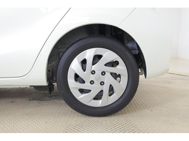 アクア Ｓ　衝突被害軽減ブレーキ　純正ＳＤナビＴＶ　バックカメラ　スマートキー　ＥＴＣ　オートハイビーム　車線逸脱警報　クリアランスソナー　先行車発進お知らせ機能　Ｂｌｕｅｔｏｏｔｈ接続　ドライブレコーダー　ＬＥＤヘッドライト　横滑り防止装置　ワンオーナー（42枚目）