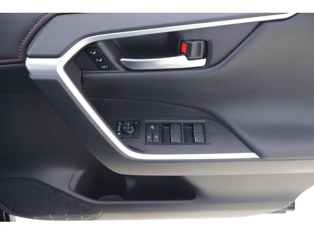 RAV4 アドベンチャー オフロードパッケージII 4WD ドラレコ 衝突被害軽減ブレーキ レーダークルーズ 10.5インチDAナビ 地デジTV 全周囲カメラ BSM デジタルミラー ETC2.0 車線逸脱警報 シートヒーター&クール ステアリングヒーター ワンオーナー(39枚目)