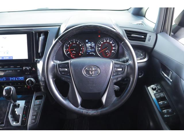 ヴェルファイア 2.5Z ゴールデンアイズ 4WD モデリスタフルエアロ 衝突被害軽減ブレーキ 9型DAナビ 地デジTV バックカメラ 後席モニター レーダークルーズ 車線逸脱警報 クリアランスソナー BSM デジタルミラー 前後ドラレコ パワーバックドア 3眼LEDライト(13枚目)