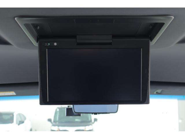 ヴェルファイア 2.5Z ゴールデンアイズ 4WD モデリスタフルエアロ 衝突被害軽減ブレーキ 9型DAナビ 地デジTV バックカメラ 後席モニター レーダークルーズ 車線逸脱警報 クリアランスソナー BSM デジタルミラー 前後ドラレコ パワーバックドア 3眼LEDライト(33枚目)