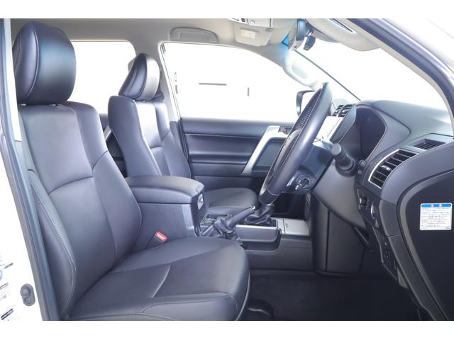 ランドクルーザープラド TX Lパッケージ4WD TRDエアロ 衝突被害軽減ブレーキ 9インチDAナビ 地デジTV 全周囲カメラ BSM 前後ドラレコ ETC2.0 レーダークルーズ 車線逸脱警報 オートハイビーム クリアランスソナー 本革 シートヒーター&クール LEDヘッドライト(42枚目)