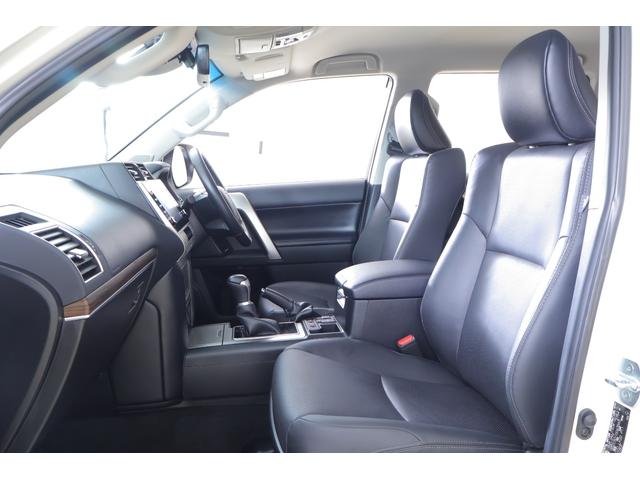 ランドクルーザープラド TX Lパッケージ4WD TRDエアロ 衝突被害軽減ブレーキ 9インチDAナビ 地デジTV 全周囲カメラ BSM 前後ドラレコ ETC2.0 レーダークルーズ 車線逸脱警報 オートハイビーム クリアランスソナー 本革 シートヒーター&クール LEDヘッドライト(44枚目)