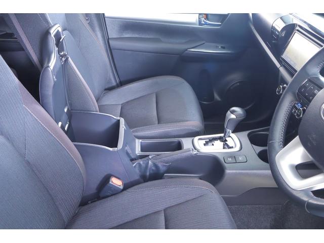 ハイラックス Z 4WD 衝突被害軽減ブレーキ レーダークルーズ ドラレコ 純正SDナビ 地デジTV バックカメラ スマートキー ETC クリアランスソナー 車線逸脱警報 オートLSD リアデフロック LEDヘッドライト トノカバー 横滑り防止装置 ワンオーナー(29枚目)