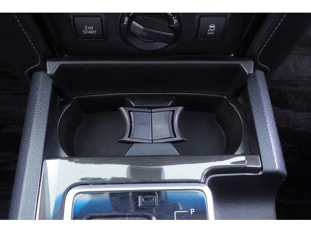 ランドクルーザープラド TX Lパッケージ・ブラックエディション 4WD 本革シート 衝突被害軽減ブレーキ 純正9インチナビ 地デジTV バックカメラ スマートキー ETC ドラレコ レーダークルーズ 車線逸脱警報 オートハイビーム シートヒーター&クール LEDライト 横滑り防止装置(26枚目)