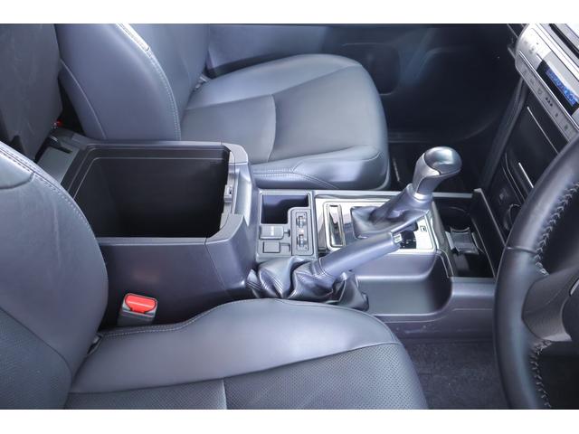 ランドクルーザープラド TX Lパッケージ・ブラックエディション 4WD 本革シート 衝突被害軽減ブレーキ 純正9インチナビ 地デジTV バックカメラ スマートキー ETC ドラレコ レーダークルーズ 車線逸脱警報 オートハイビーム シートヒーター&クール LEDライト 横滑り防止装置(33枚目)