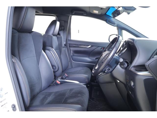 アルファード 2.5S タイプゴールド 衝突被害軽減ブレーキ 9型DAナビ 地デジTV バックカメラ 後席モニター スマートキー ETC2.0 レーダークルーズ オートハイビーム 車線逸脱警報 クリアランスソナー 両側電動ドア ドラレコ パワーバックドア 3眼LEDライト(38枚目)